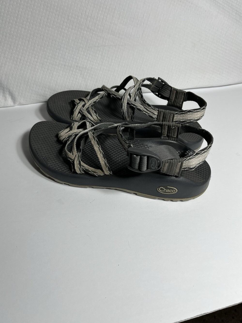 Chaco Womens ZX2 Classic Strappy Thong Sandals Size 9 Gray Flats
